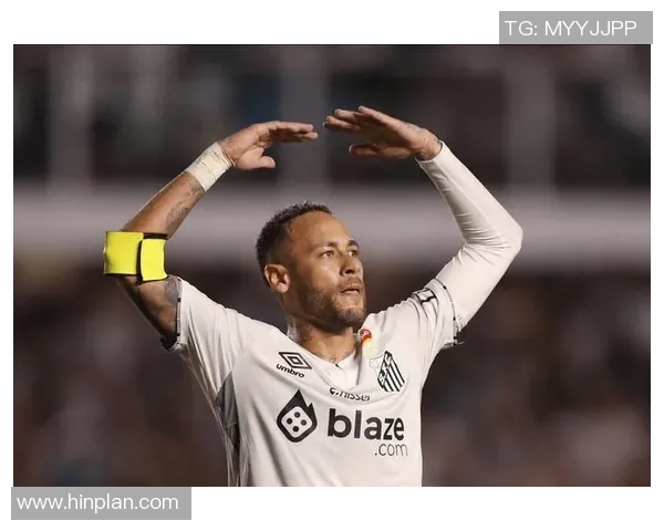 最新足球球星精彩视频集锦 盘点当红球员惊艳表现与赛场瞬间