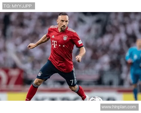 足球球星周边收藏热潮带动粉丝文化与潮流商品全面升级